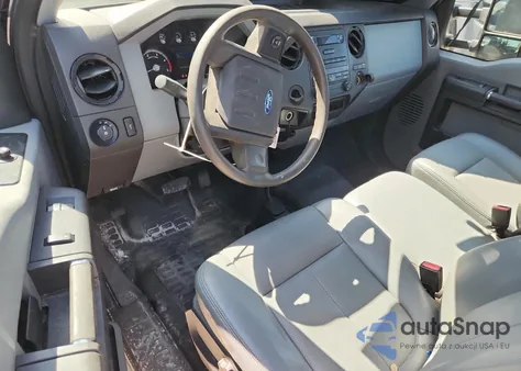 2014 Ford F350 Super Duty z USA, uszkodzony, nr VIN 1FTRF3DT8EEA40462